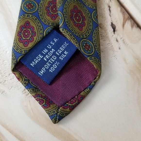 GAP Vintage 100% Silk Tie - Picture 5 of 7